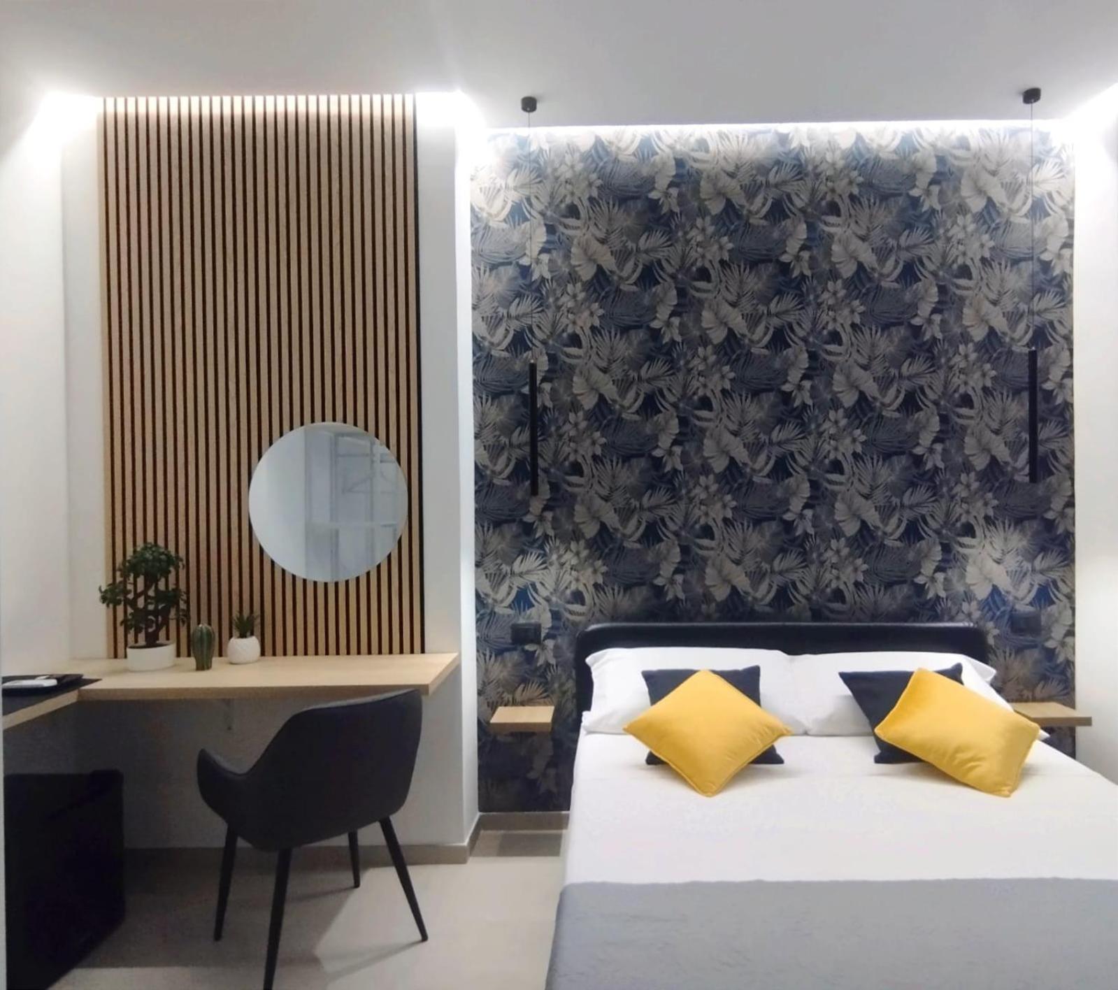 Agatha Modern Elegant Rooms Sant'Agata di Militello Bagian luar foto